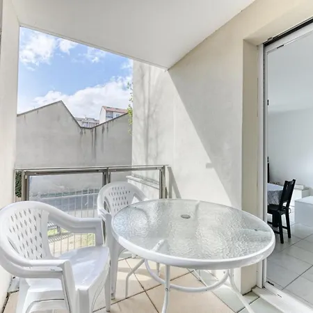 Quartier Vilette Paul Bert Box Garage Лион
